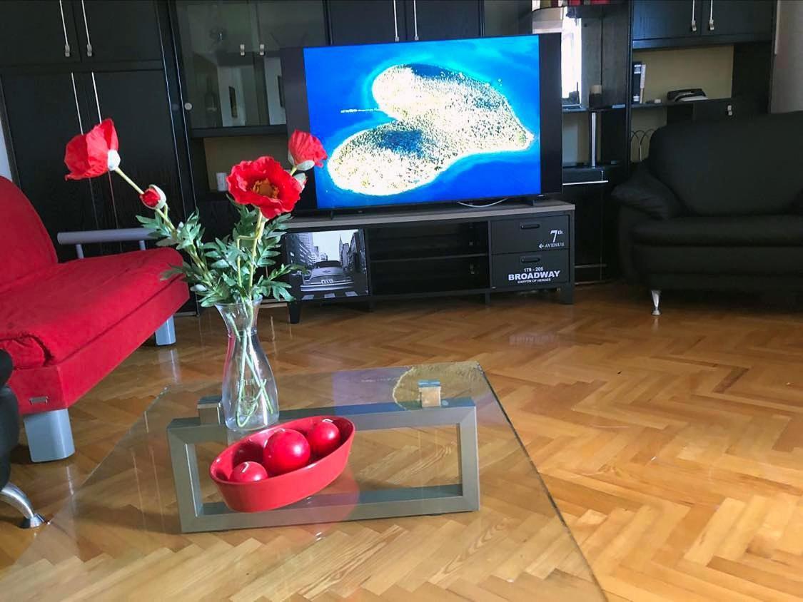 Danyja Apartments Светі Филип-і-Яков Екстер'єр фото